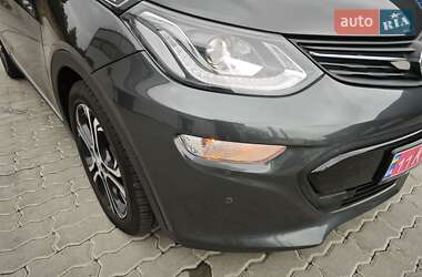 Хэтчбек Opel Ampera-e 2017 в 