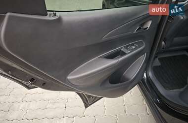 Хэтчбек Opel Ampera-e 2017 в 