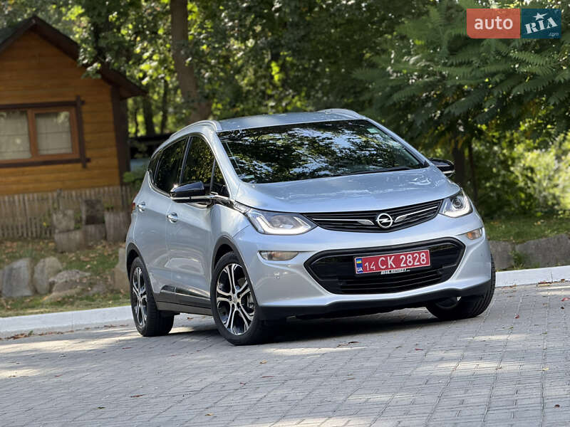 Хэтчбек Opel Ampera-e 2017 в Дрогобыче