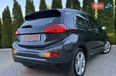 Хэтчбек Opel Ampera-e 2020 в 