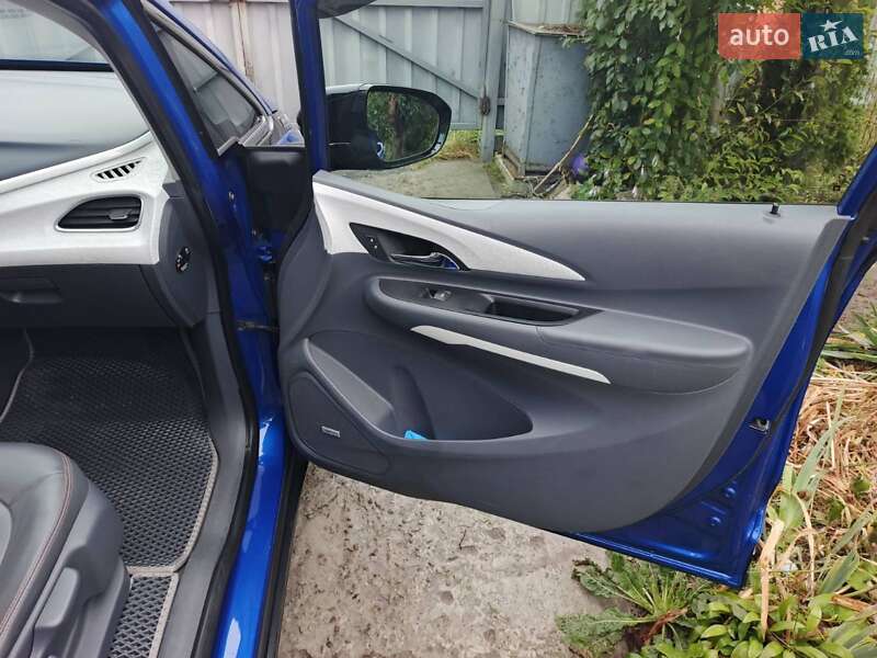 Хэтчбек Opel Ampera-e 2018 в Броварах