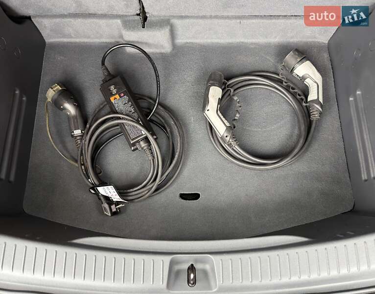 Хэтчбек Opel Ampera-e 2020 в Черновцах