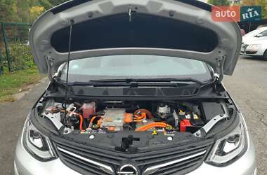 Хэтчбек Opel Ampera-e 2019 в 