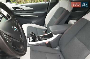 Хэтчбек Opel Ampera-e 2019 в 