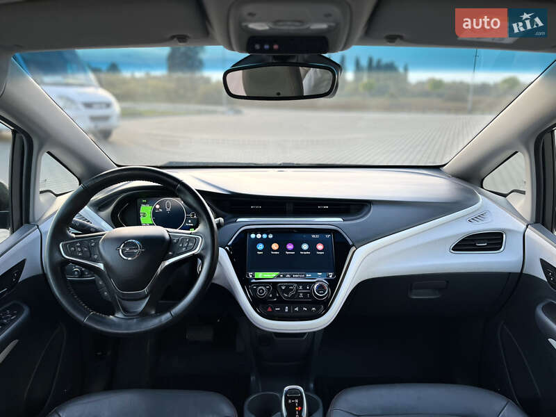 Хэтчбек Opel Ampera-e 2017 в Ковеле