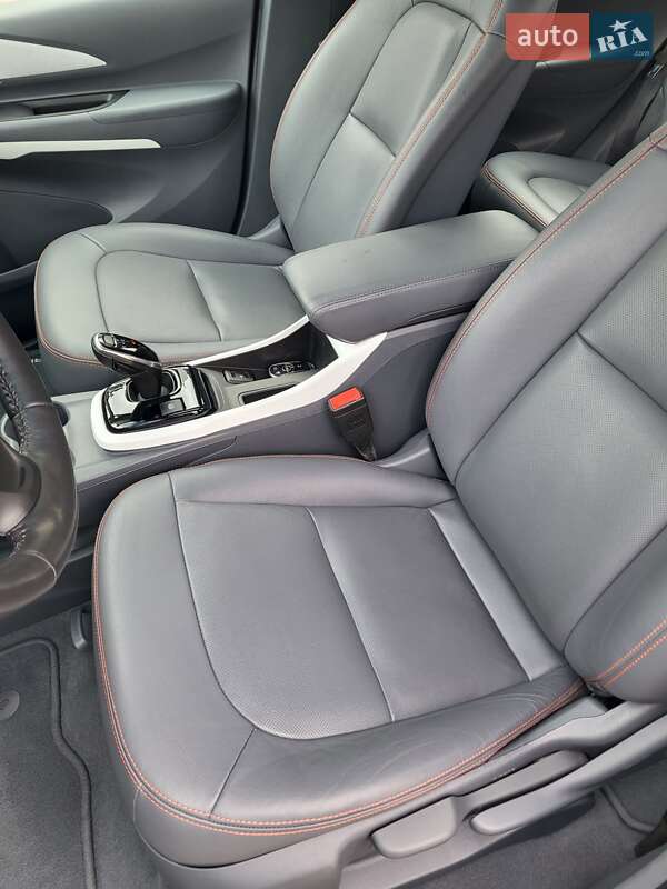 Хэтчбек Opel Ampera-e 2019 в Долине фото 13 Хэтчбек Opel Ampera-e 2019 в Долине