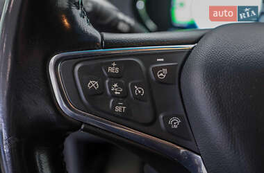 Хэтчбек Opel Ampera-e 2018 в 