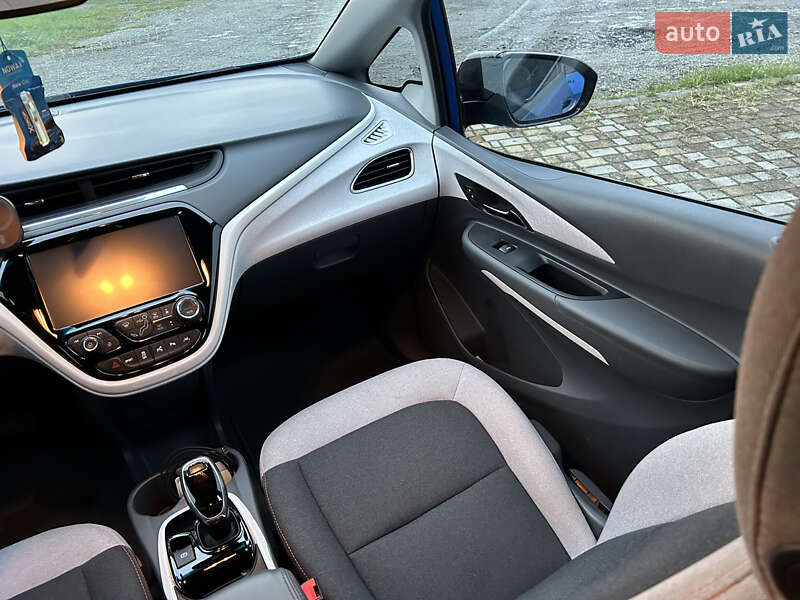 Хетчбек Opel Ampera-e 2018 в Борщеві фото 28 Хетчбек Opel Ampera-e 2018 в Борщеві