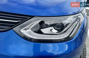 Хэтчбек Opel Ampera-e 2019 в 