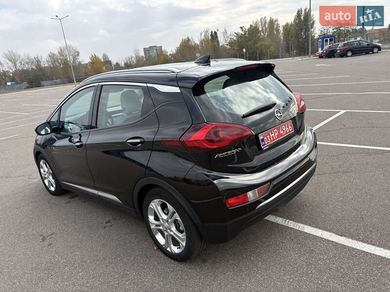 Хэтчбек Opel Ampera-e 2020 в Киеве фото 23 Хэтчбек Opel Ampera-e 2020 в Киеве