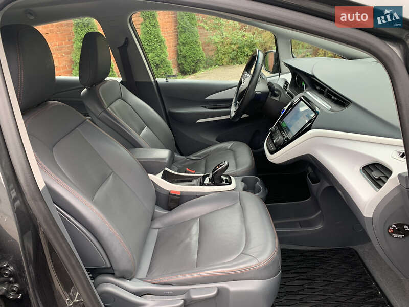 Хэтчбек Opel Ampera-e 2017 в Коломые фото 39 Хэтчбек Opel Ampera-e 2017 в Коломые