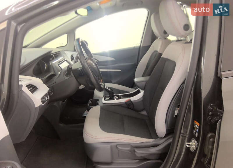 Хэтчбек Opel Ampera-e 2020 в Тернополе фото 50 Хэтчбек Opel Ampera-e 2020 в Тернополе