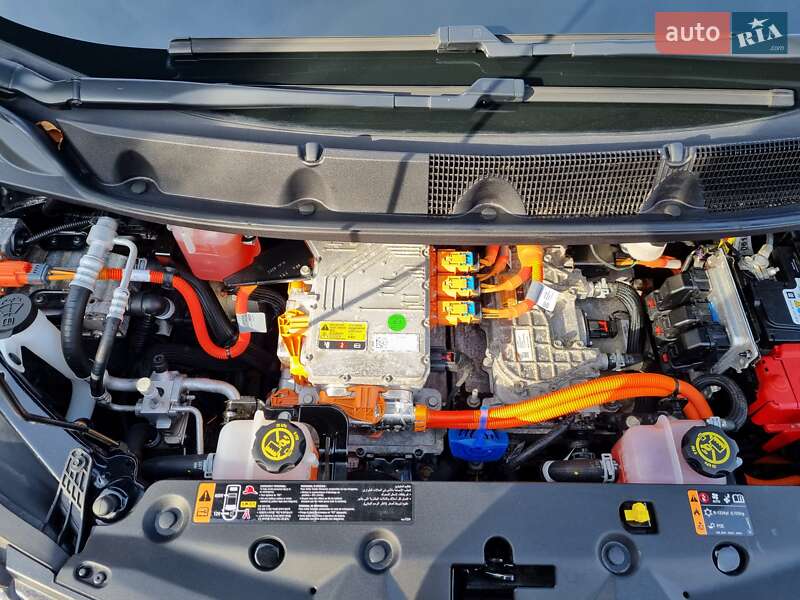 Хетчбек Opel Ampera-e 2019 в Чернівцях фото 41 Хетчбек Opel Ampera-e 2019 в Чернівцях