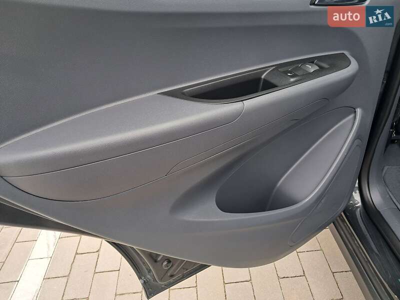 Хетчбек Opel Ampera-e 2020 в Вінниці фото 35 Хетчбек Opel Ampera-e 2020 в Вінниці