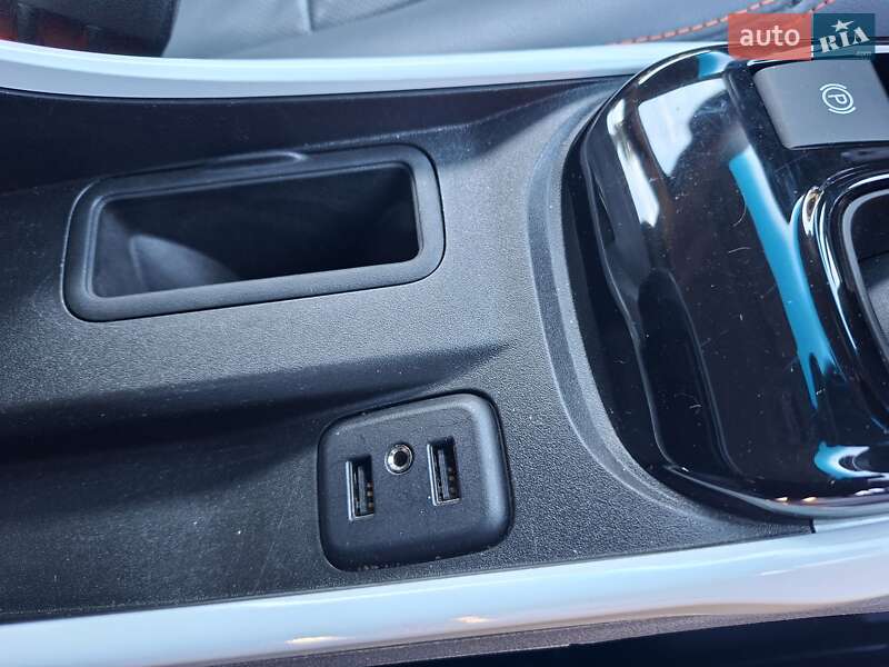 Хэтчбек Opel Ampera-e 2020 в Виннице