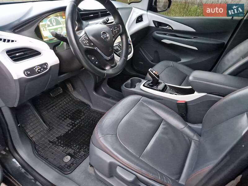 Хэтчбек Opel Ampera-e 2019 в Киеве