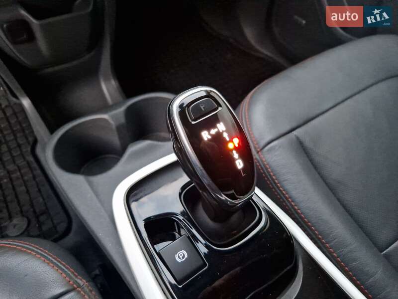 Хэтчбек Opel Ampera-e 2019 в Киеве