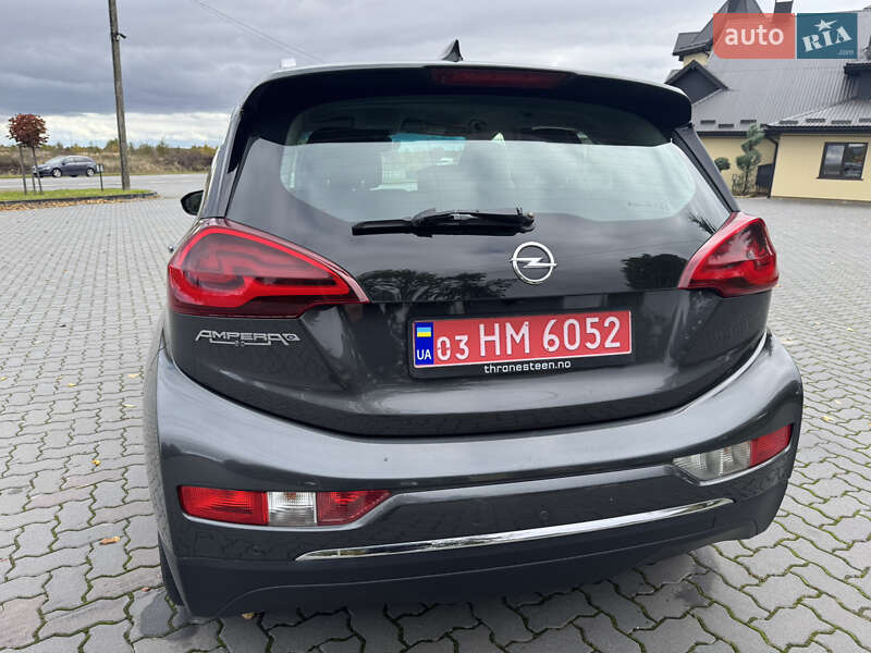 Хетчбек Opel Ampera-e 2017 в Коломиї