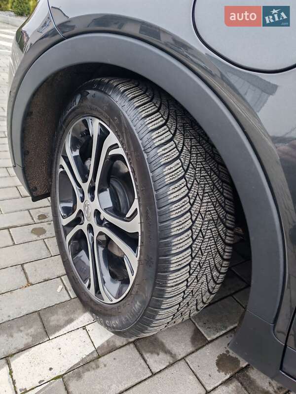 Хэтчбек Opel Ampera-e 2017 в Ровно