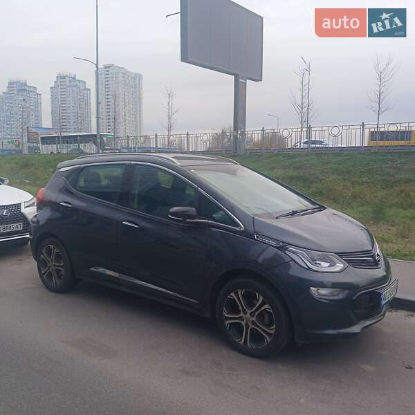 Хэтчбек Opel Ampera-e 2018 в Киеве
