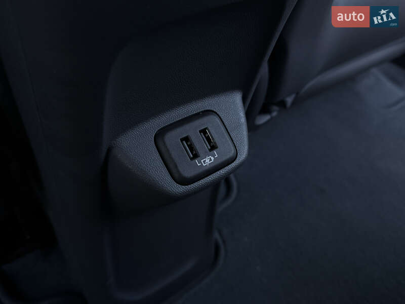 Хэтчбек Opel Ampera-e 2019 в Львове фото 53 Хэтчбек Opel Ampera-e 2019 в Львове