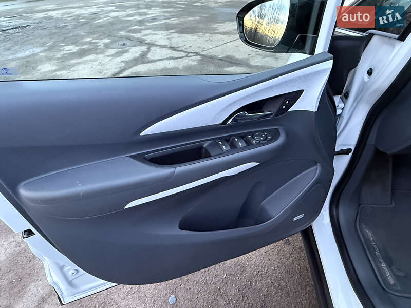 Хэтчбек Opel Ampera-e 2019 в Львове фото 55 Хэтчбек Opel Ampera-e 2019 в Львове