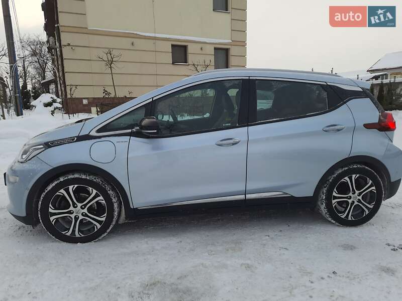 Хэтчбек Opel Ampera-e 2017 в Золочеве фото 4 Хэтчбек Opel Ampera-e 2017 в Золочеве