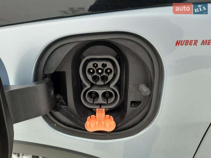 Хэтчбек Opel Ampera-e 2017 в Золочеве фото 28 Хэтчбек Opel Ampera-e 2017 в Золочеве