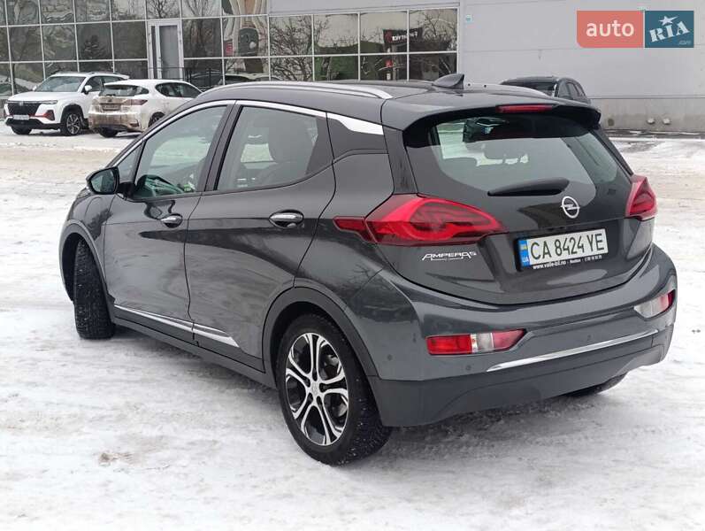 Хэтчбек Opel Ampera-e 2017 в Черкассах