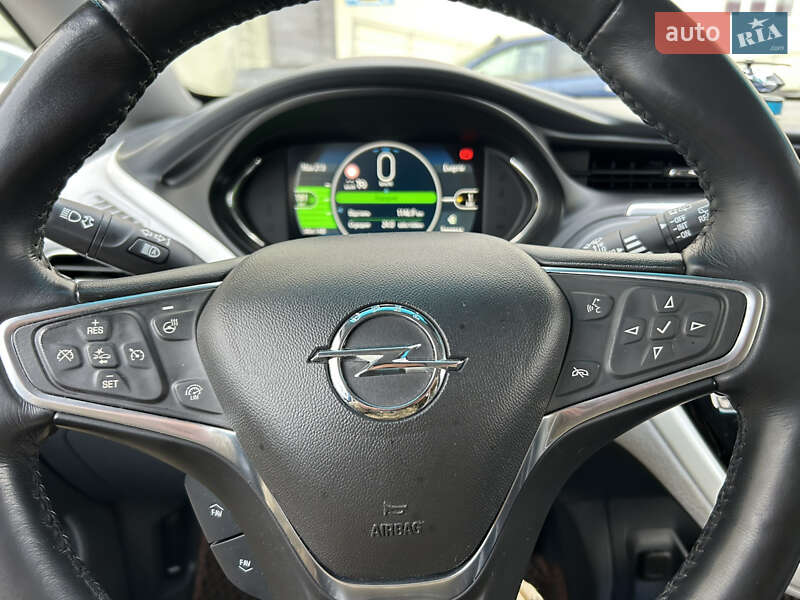 Хэтчбек Opel Ampera-e 2017 в Новояворовске фото 2 Хэтчбек Opel Ampera-e 2017 в Новояворовске