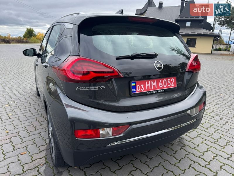 Хэтчбек Opel Ampera-e 2017 в Коломые