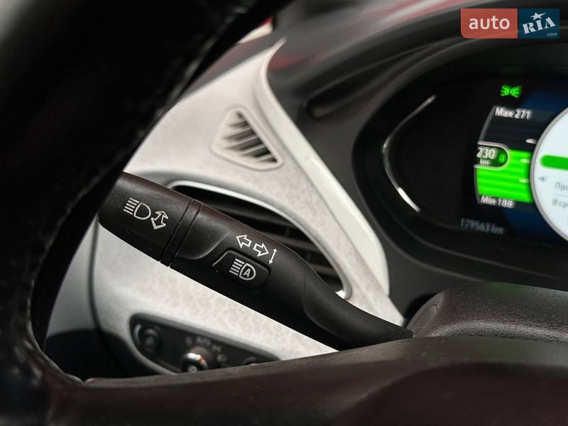 Хэтчбек Opel Ampera-e 2019 в Киеве фото 18 Хэтчбек Opel Ampera-e 2019 в Киеве