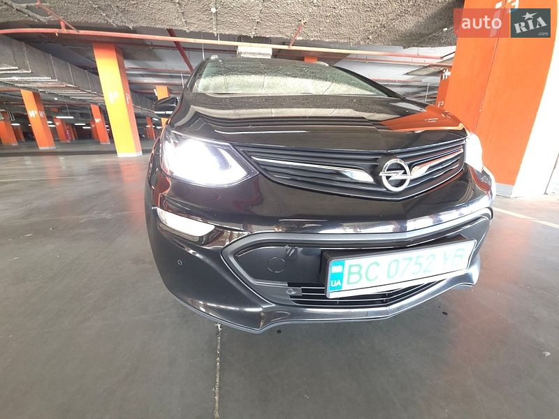 Хетчбек Opel Ampera-e 2019 в Львові