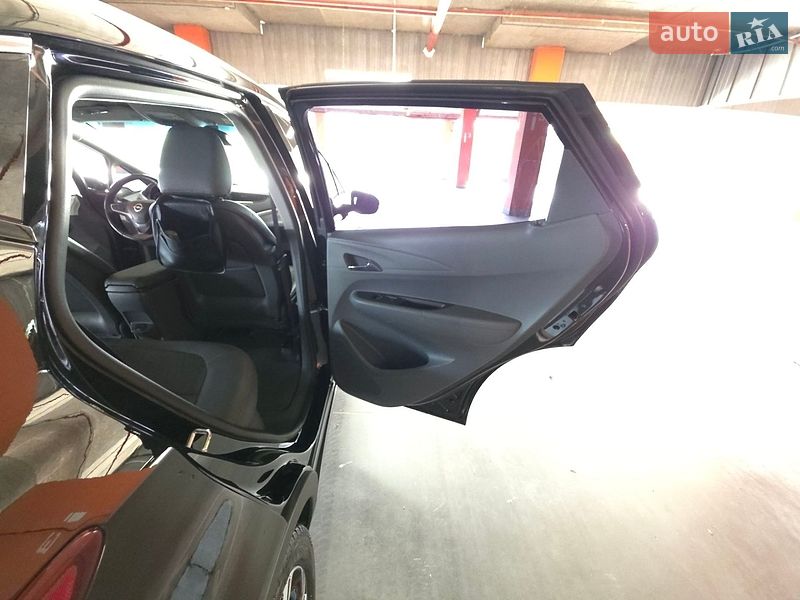 Хетчбек Opel Ampera-e 2019 в Львові
