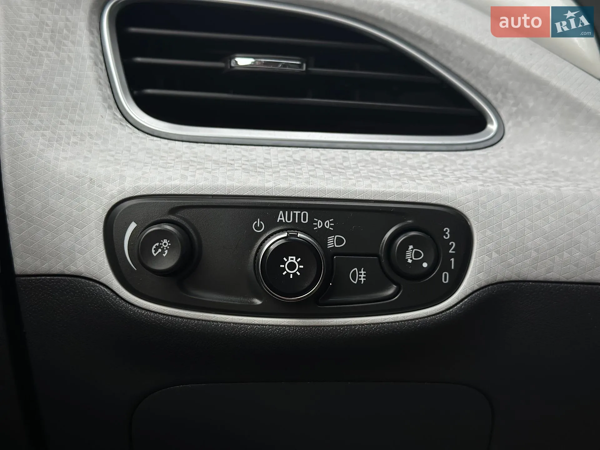 2020 Opel Ampera - мініатюра 29