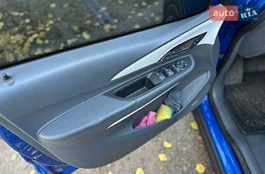 Хэтчбек Opel Ampera-e 2017 в Кривом Роге