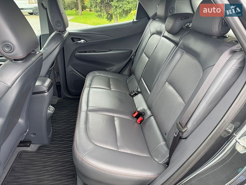 Хэтчбек Opel Ampera-e 2017 в Коломые фото 41 Хэтчбек Opel Ampera-e 2017 в Коломые