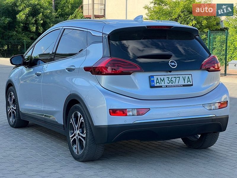 Хэтчбек Opel Ampera-e 2017 в Житомире фото 5 Хэтчбек Opel Ampera-e 2017 в Житомире
