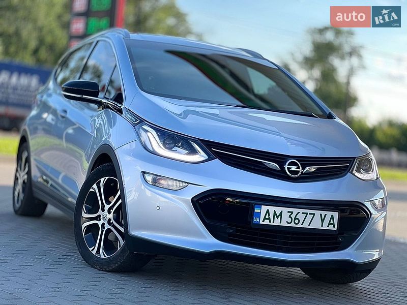 Хэтчбек Opel Ampera-e 2017 в Житомире фото Хэтчбек Opel Ampera-e 2017 в Житомире