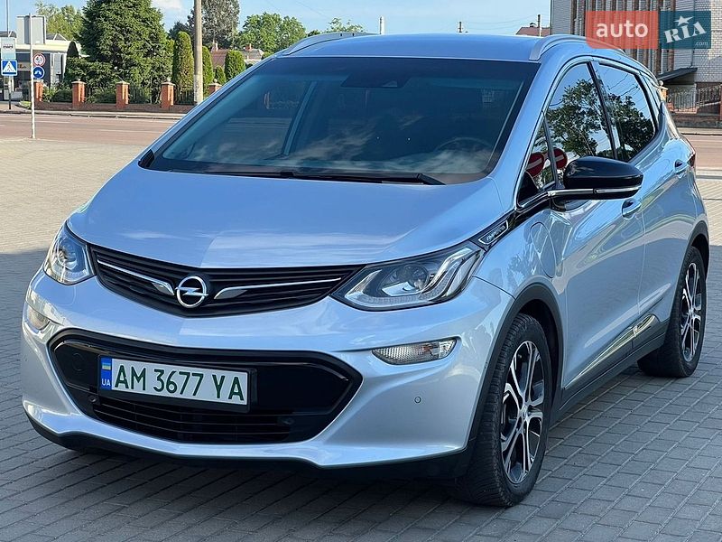 Хэтчбек Opel Ampera-e 2017 в Житомире фото 4 Хэтчбек Opel Ampera-e 2017 в Житомире