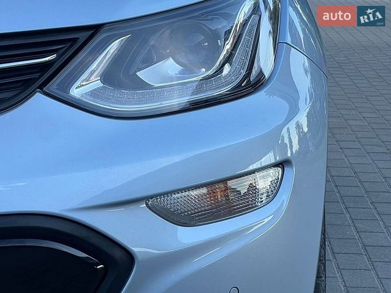 Хэтчбек Opel Ampera-e 2017 в Житомире фото 12 Хэтчбек Opel Ampera-e 2017 в Житомире