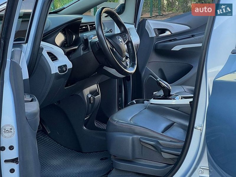Хэтчбек Opel Ampera-e 2017 в Житомире фото 22 Хэтчбек Opel Ampera-e 2017 в Житомире
