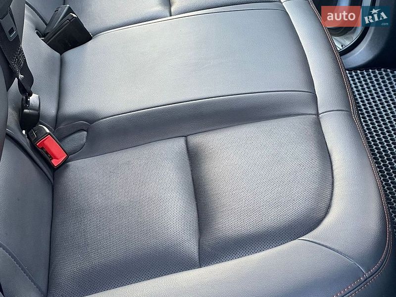 Хэтчбек Opel Ampera-e 2017 в Житомире фото 24 Хэтчбек Opel Ampera-e 2017 в Житомире