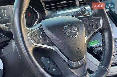 Хэтчбек Opel Ampera-e 2017 в Житомире фото 30 Хэтчбек Opel Ampera-e 2017 в Житомире