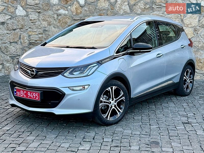 Хэтчбек Opel Ampera-e 2017 в Ровно