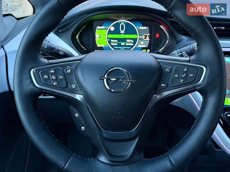 Хэтчбек Opel Ampera-e 2017 в Ровно