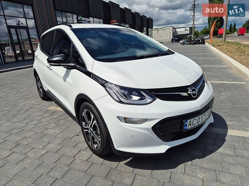 Хетчбек Opel Ampera-e 2017 в Ковелі