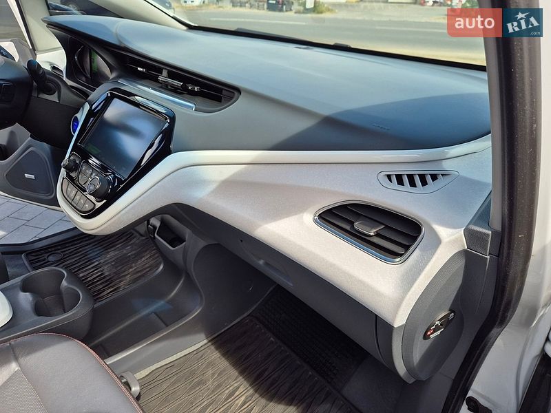 Хетчбек Opel Ampera-e 2017 в Ковелі