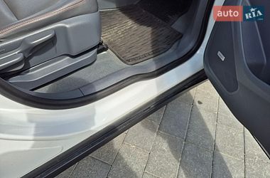 Хетчбек Opel Ampera-e 2017 в Ковелі