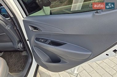 Хетчбек Opel Ampera-e 2017 в Ковелі